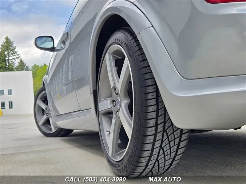 Used 2011 Volvo C30 T5 R-Design image 33