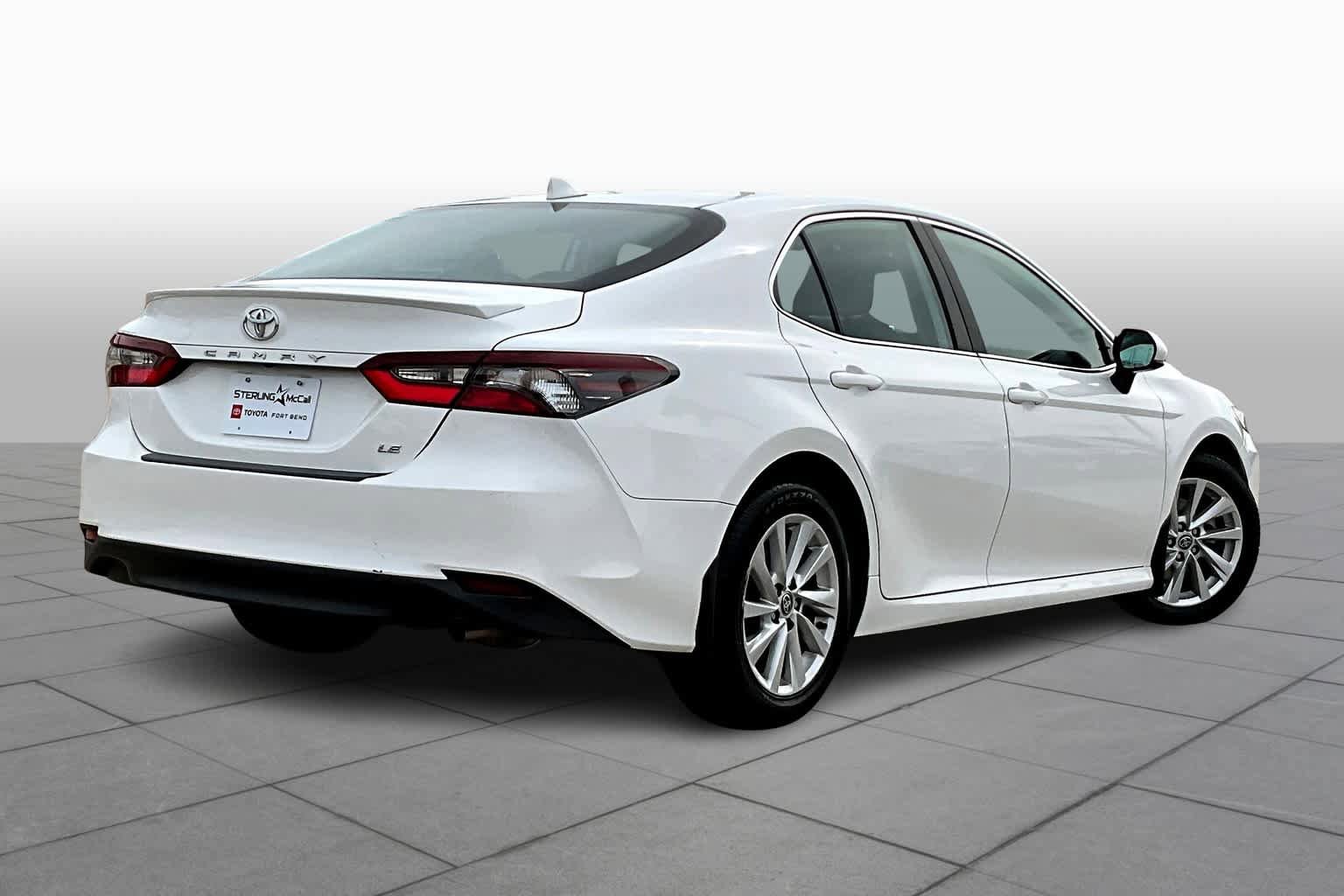 Used 2023 Toyota Camry LE FWD image 13