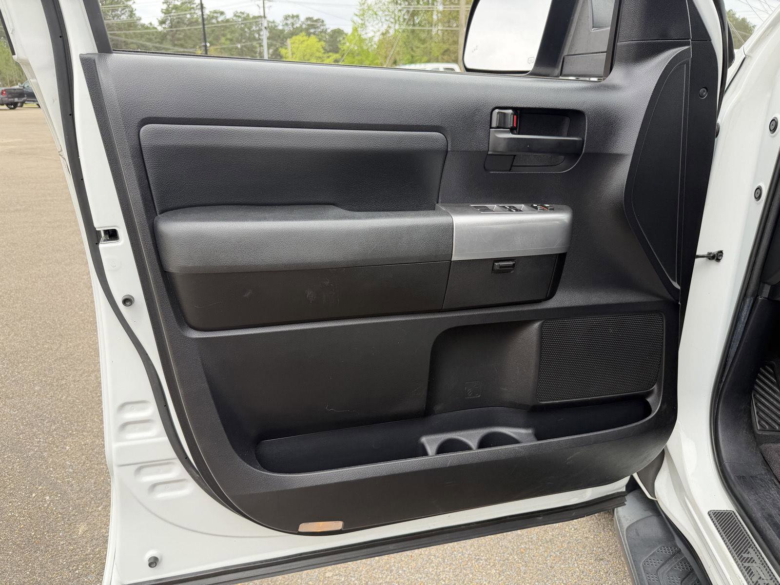 Used 2022 Toyota Sequoia TRD Sport AWD/4WD image 16