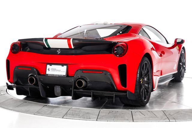 Used 2019 Ferrari 488 Pista Coupe RWD image 13