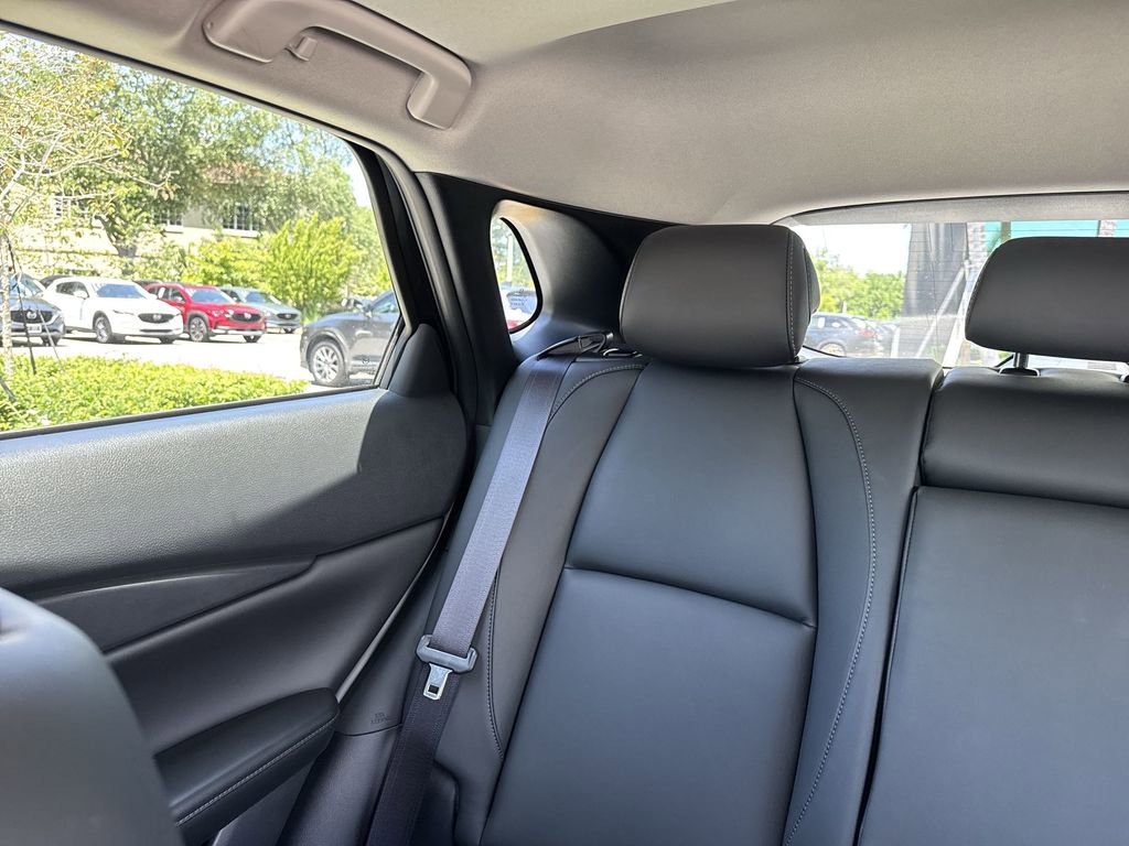 Certified 2025 MAZDA CX-30 AWD 2.5 S w/ Preferred Package image 17