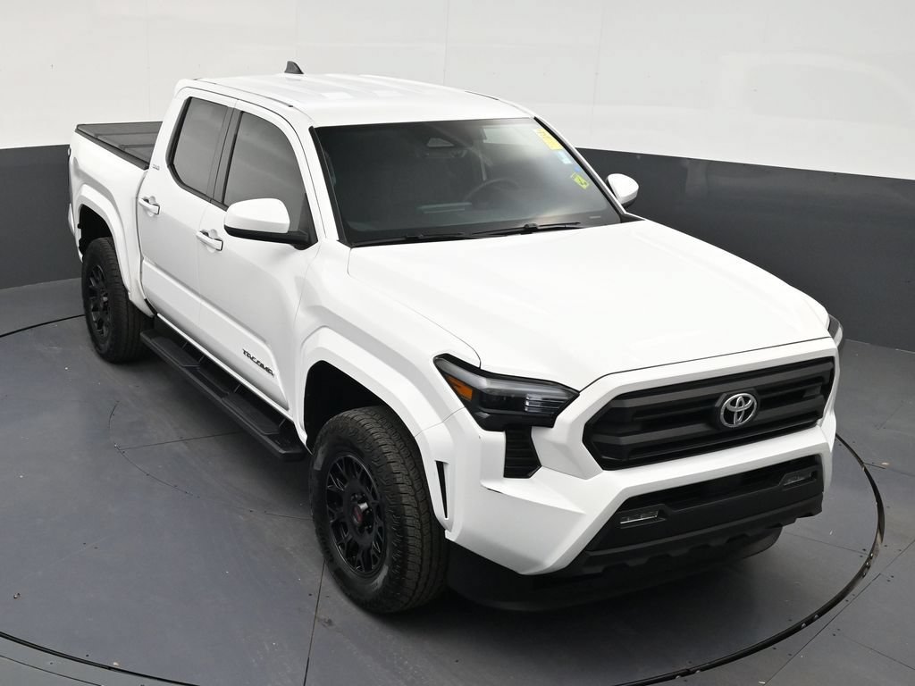 Used 2026 Toyota Tacoma SR5 RWD image 18