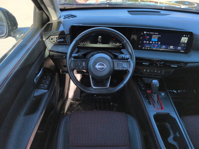 Used 2026 Nissan Kicks SR FWD image 15