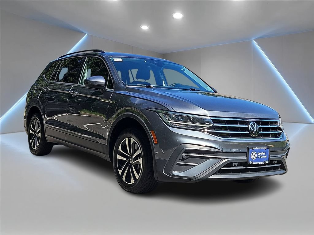 Certified 2024 Volkswagen Tiguan S AWD/4WD image 3