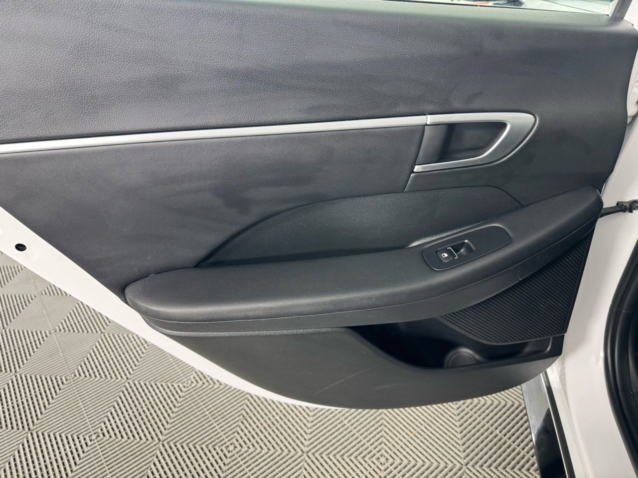 Used 2025 Hyundai Sonata SEL image 23