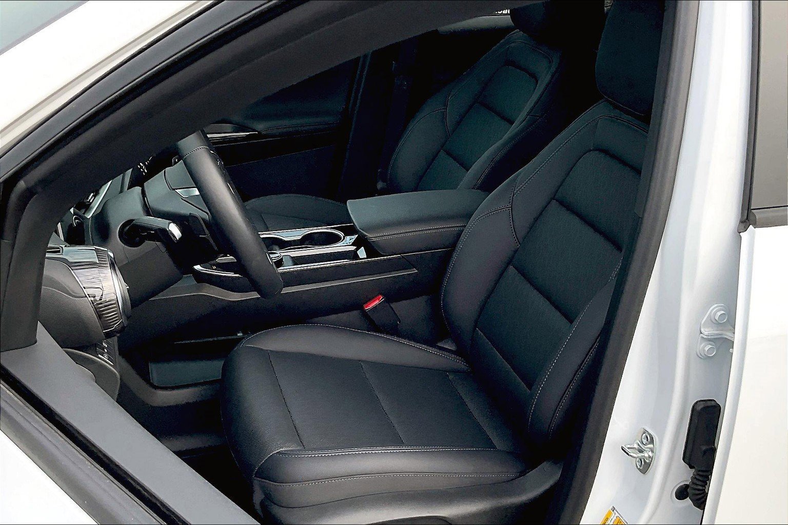 New 2026 Chevrolet Equinox LT w/ Convenience Package II image 9