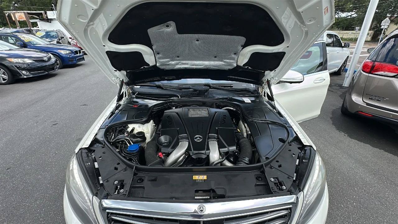 Used 2017 Mercedes-Benz S 550 Sedan image 34