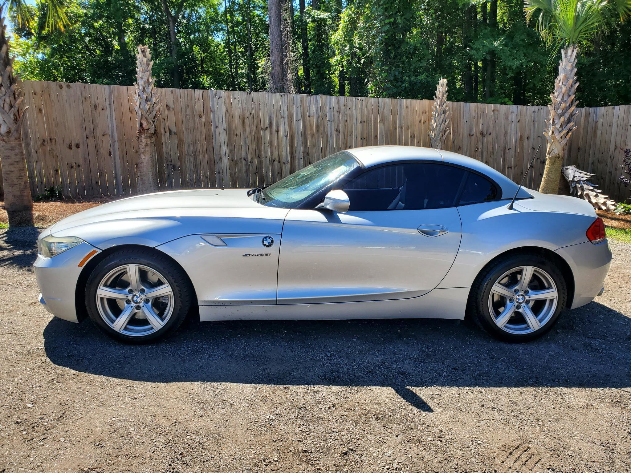 Used 2012 BMW Z4 sDrive28i RWD image 3