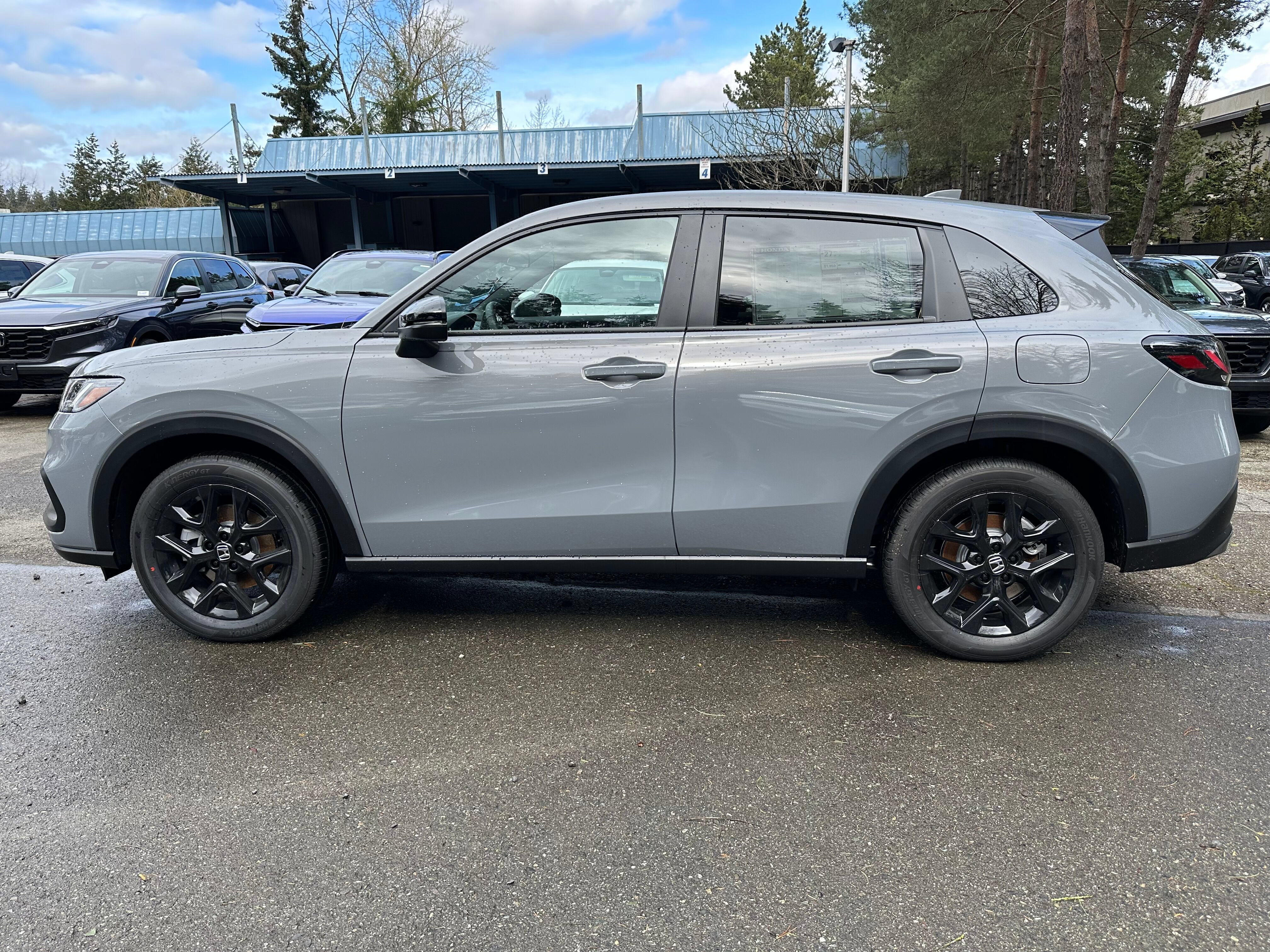 New 2025 Honda HR-V Sport image 4