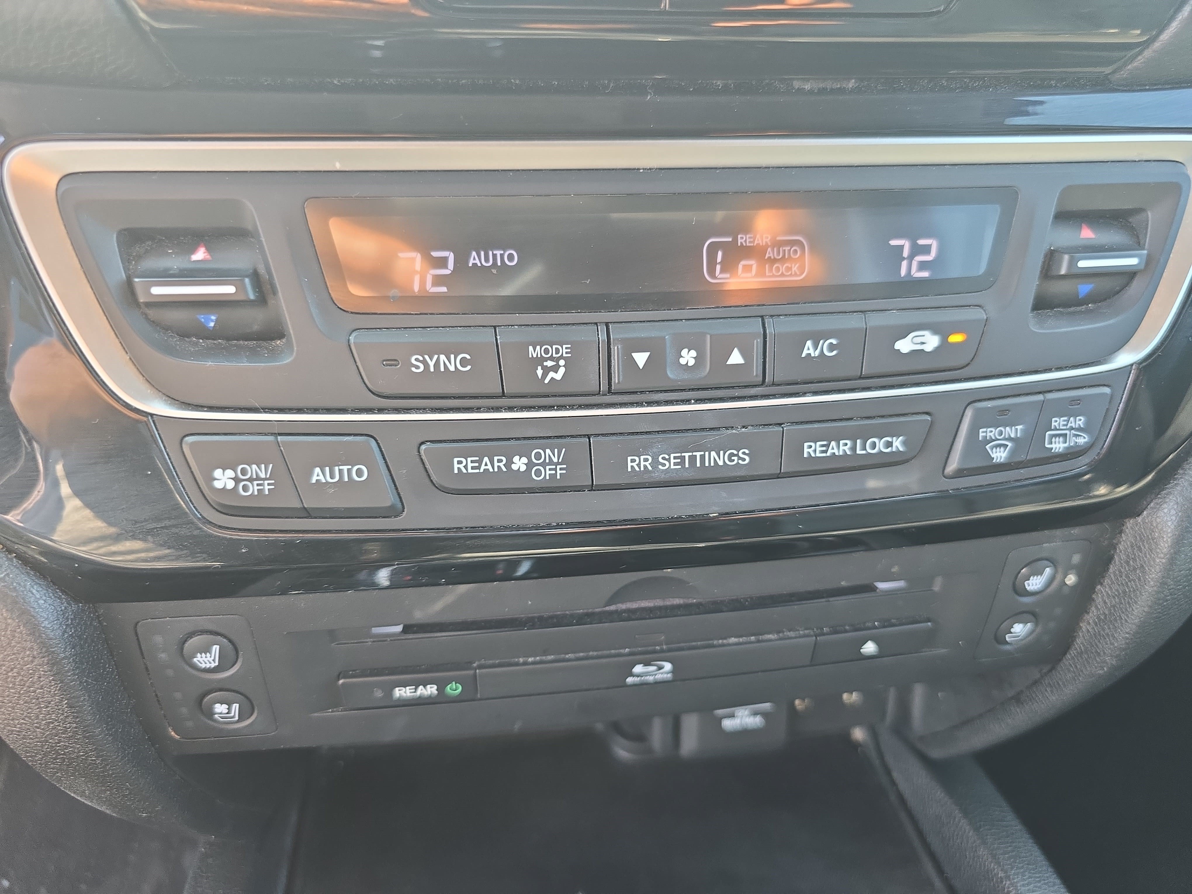 Used 2016 Honda Pilot Elite image 20
