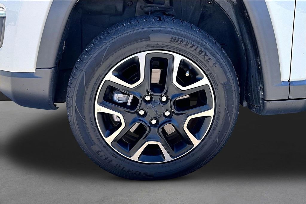Used 2020 Jeep Compass Trailhawk AWD/4WD image 8