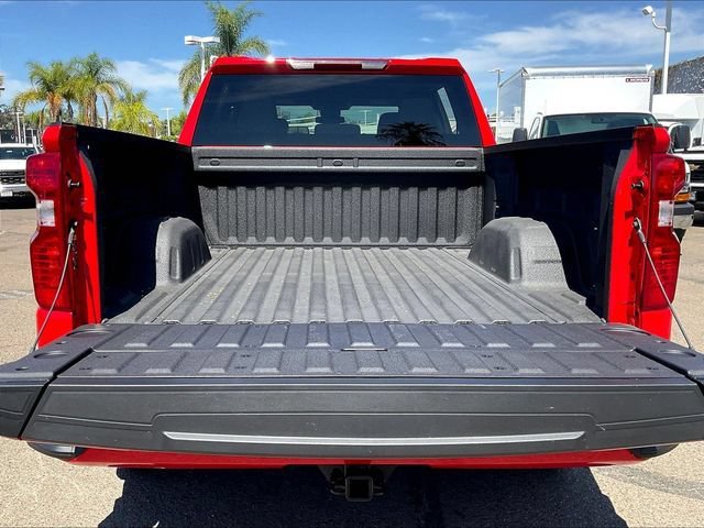 New 2026 Chevrolet Silverado 1500 Custom w/ Turbomax Blackout Package RWD image 17