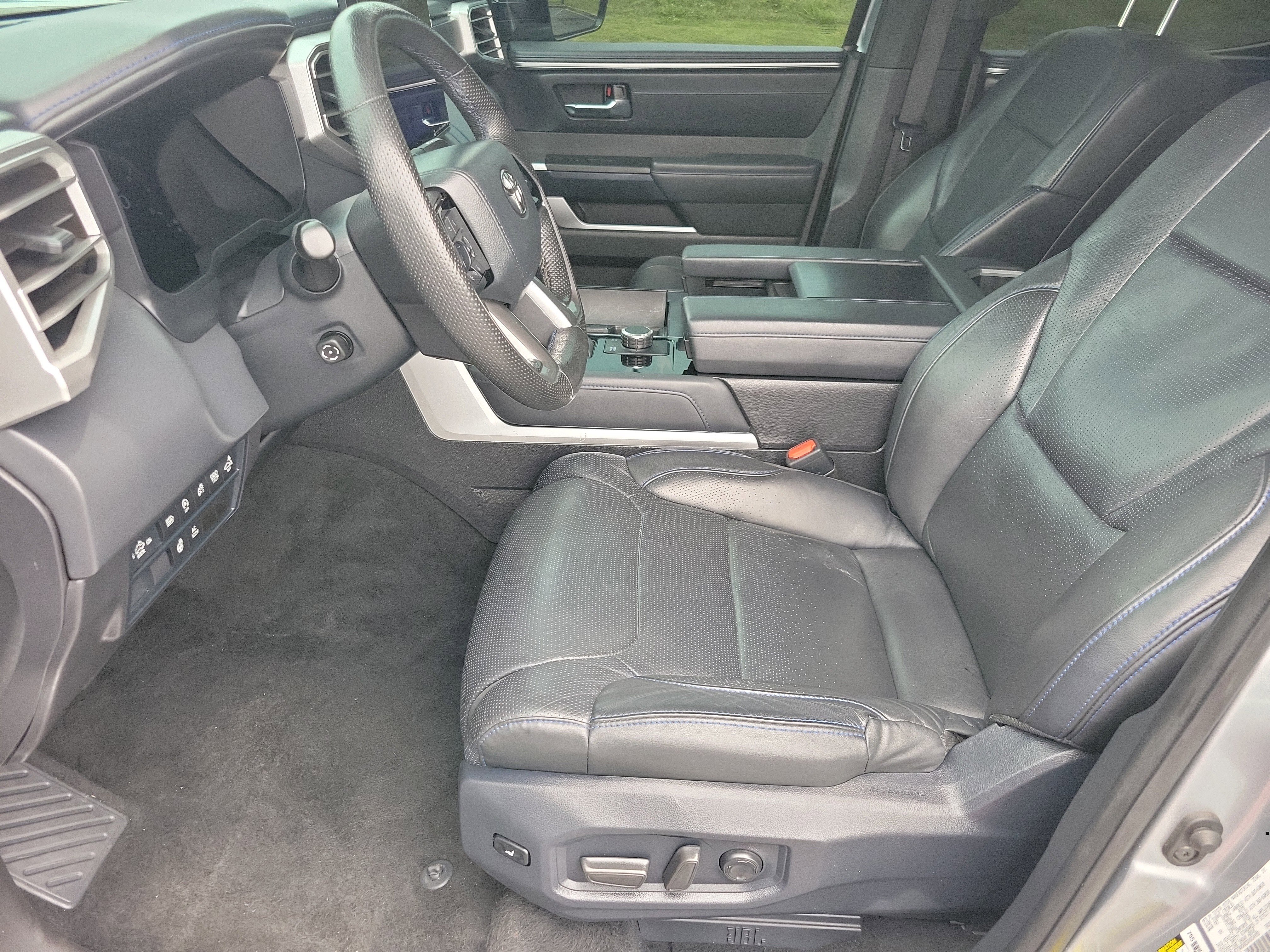 Used 2024 Toyota Tundra Platinum RWD image 4