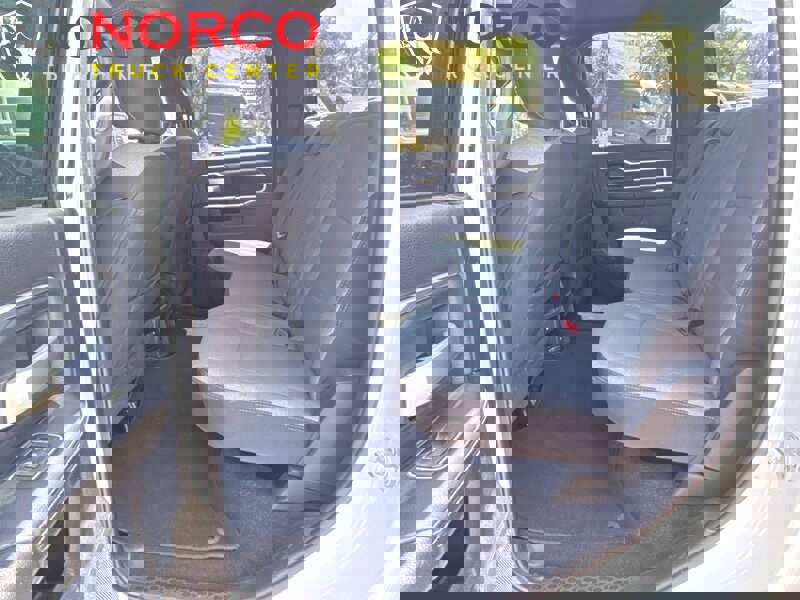 Used 2024 RAM 2500 Big Horn image 16