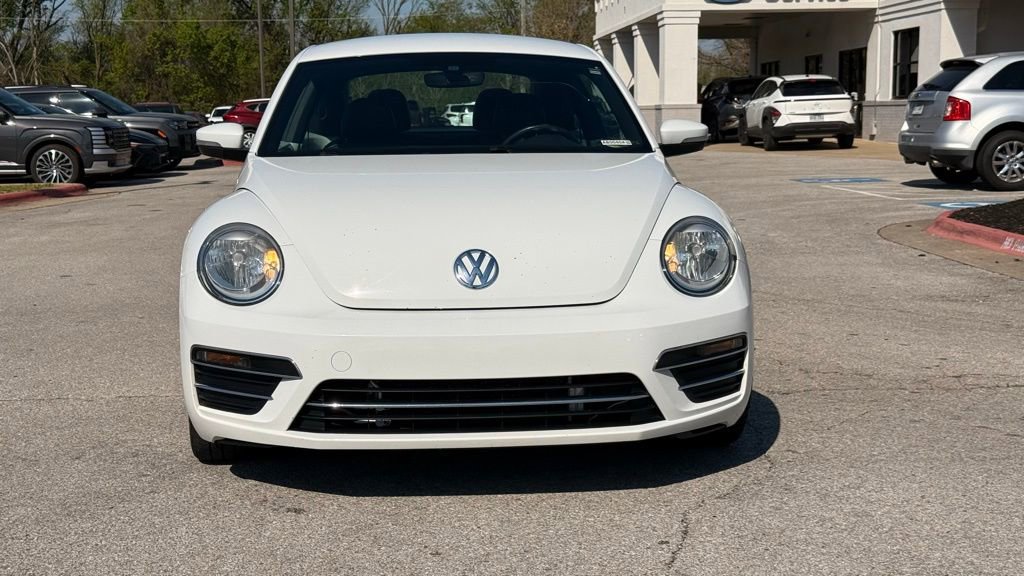 Used 2017 Volkswagen Beetle 1.8T SE FWD image 2