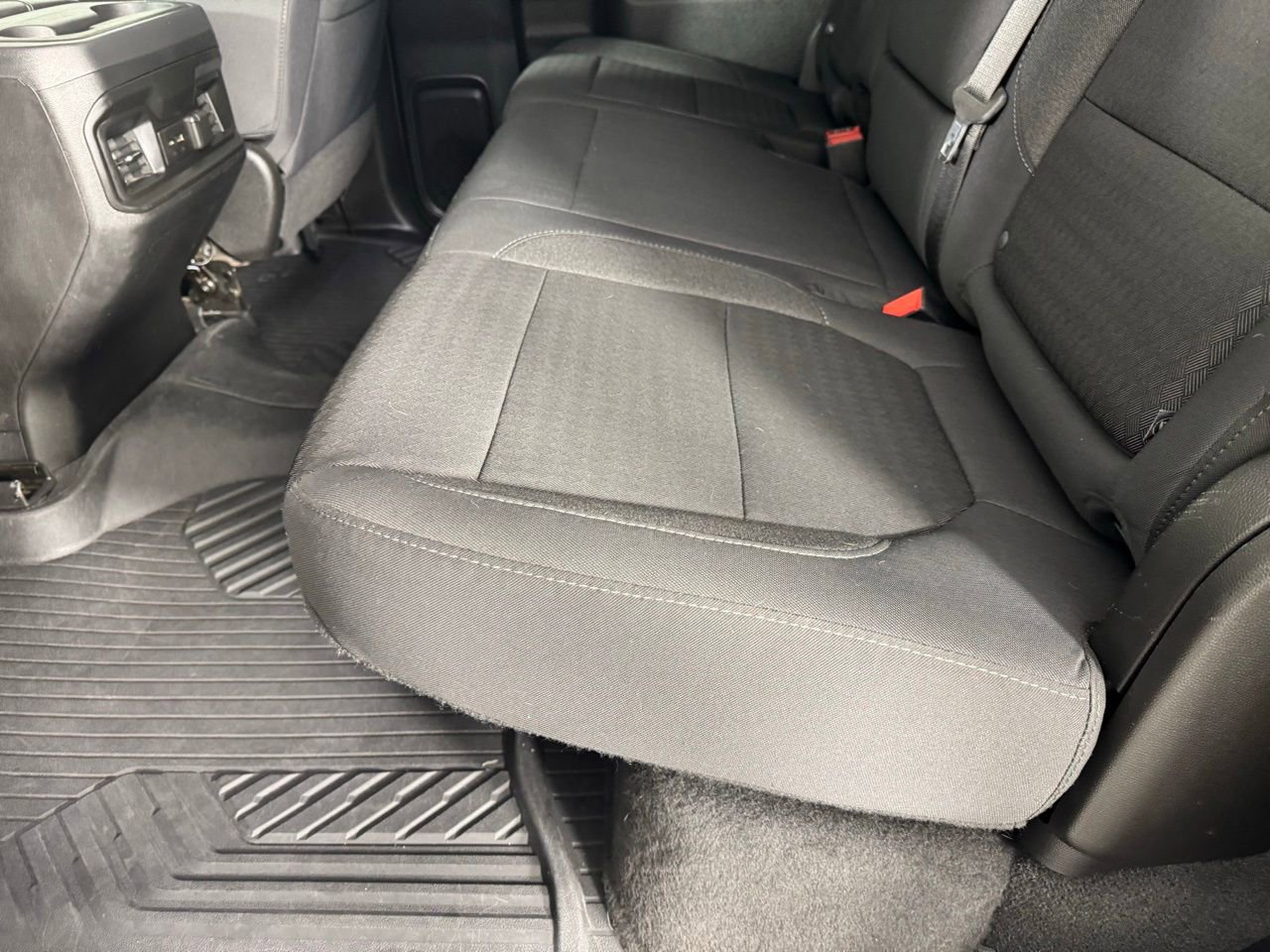 Used 2021 Chevrolet Silverado 1500 RST image 26