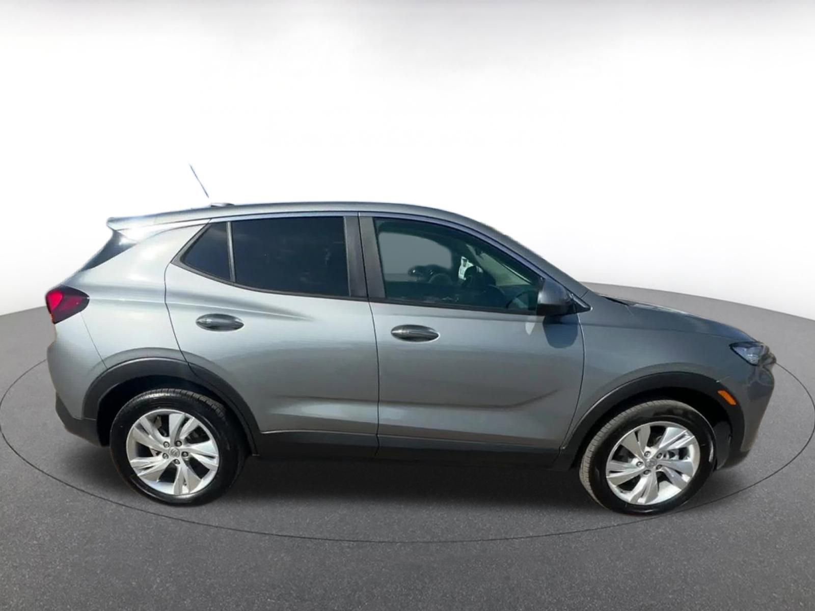 Used 2025 Buick Encore GX Preferred image 16