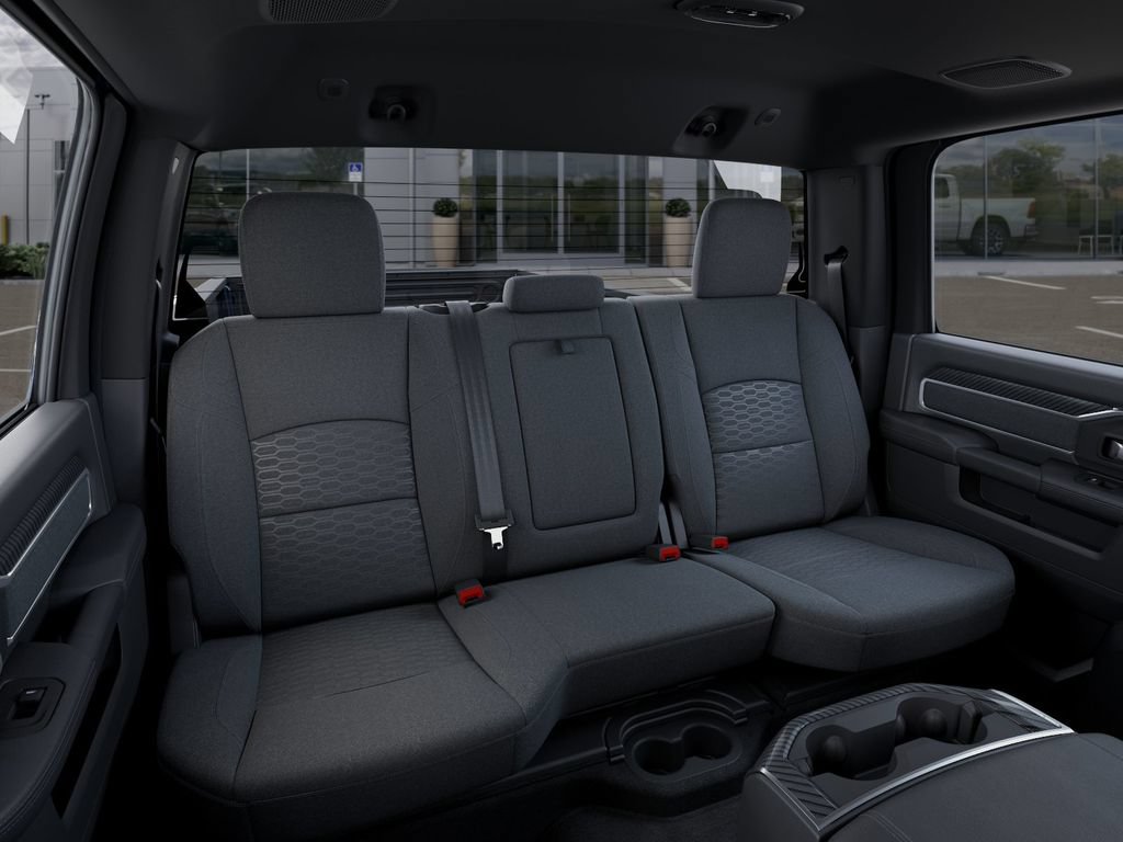 New 2026 RAM 3500 Big Horn AWD/4WD image 15