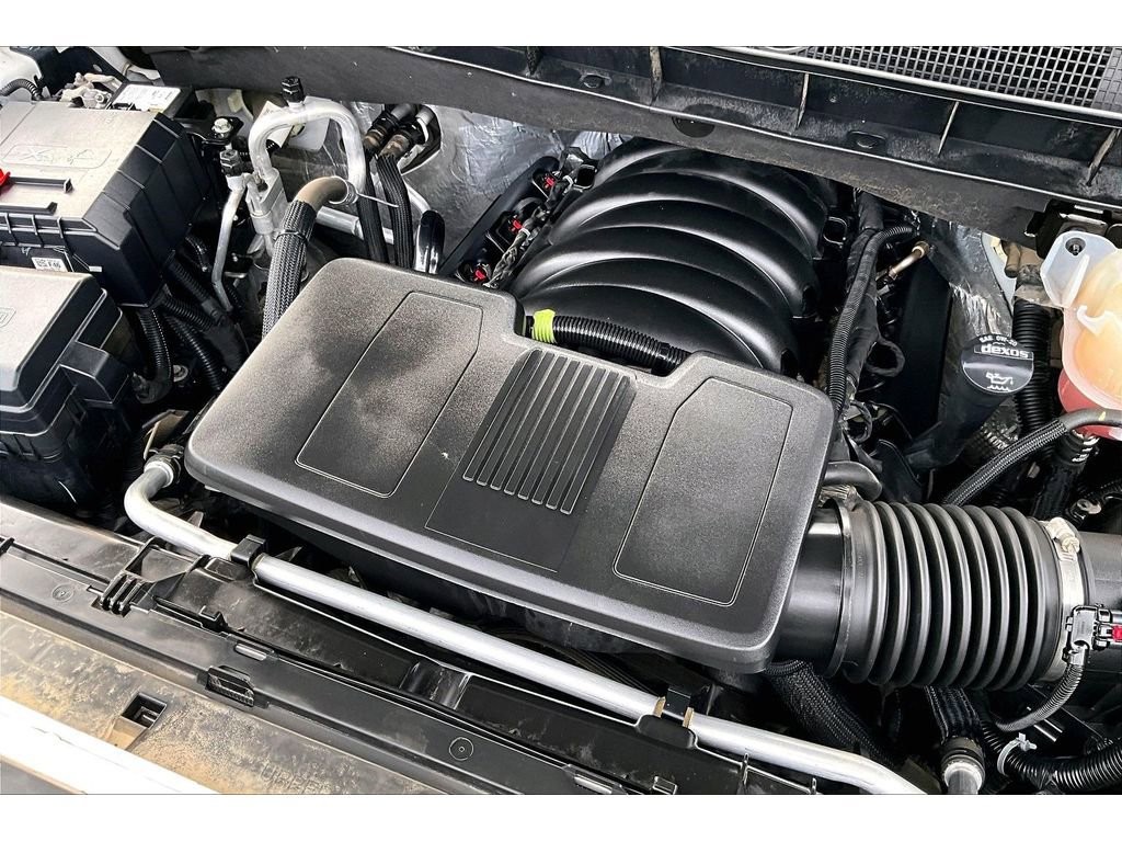 Used 2020 Chevrolet Silverado 1500 High Country w/ Technology Package image 28