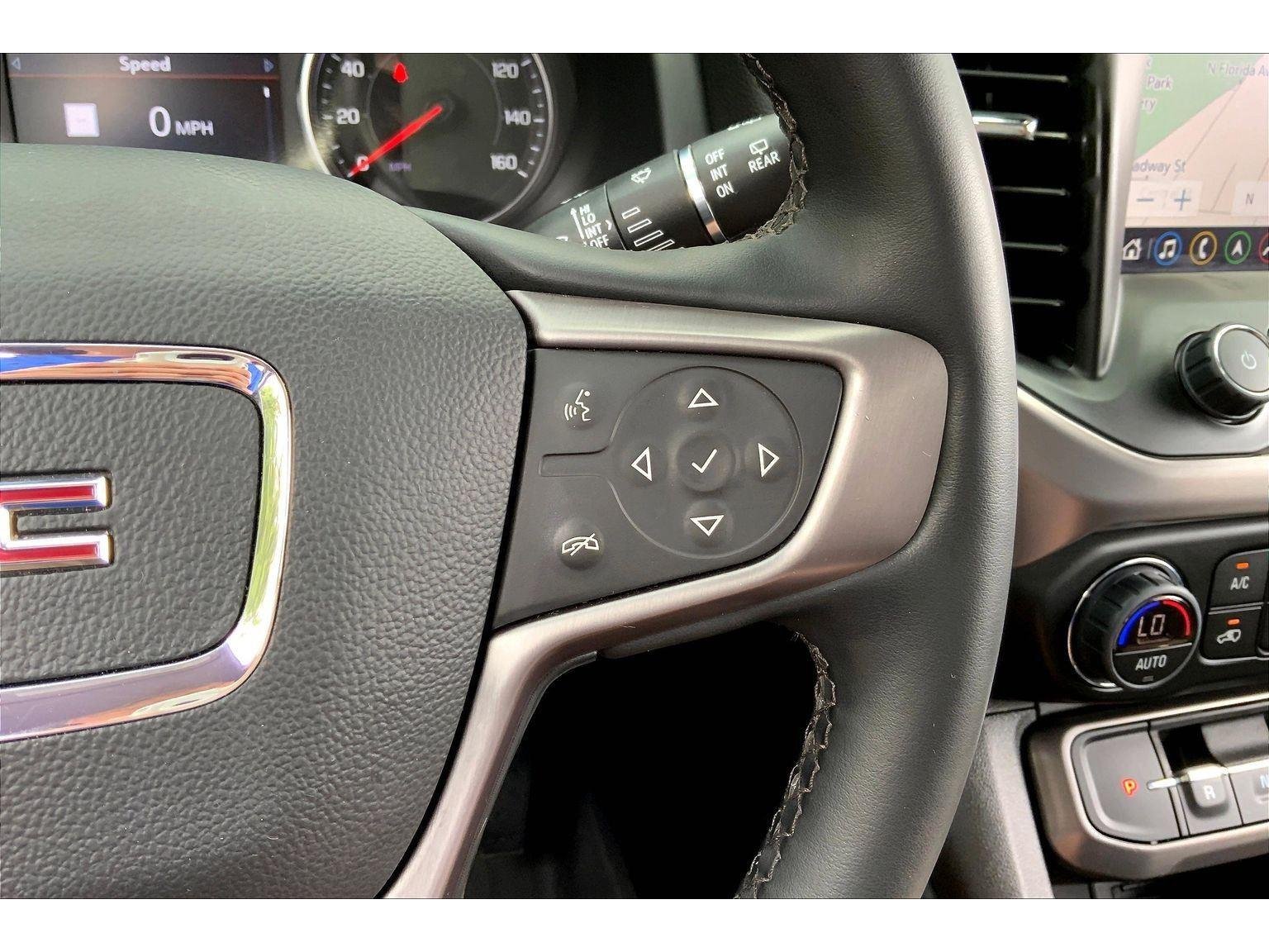 Used 2023 GMC Acadia AT4 w/ Preferred Package AWD/4WD image 18