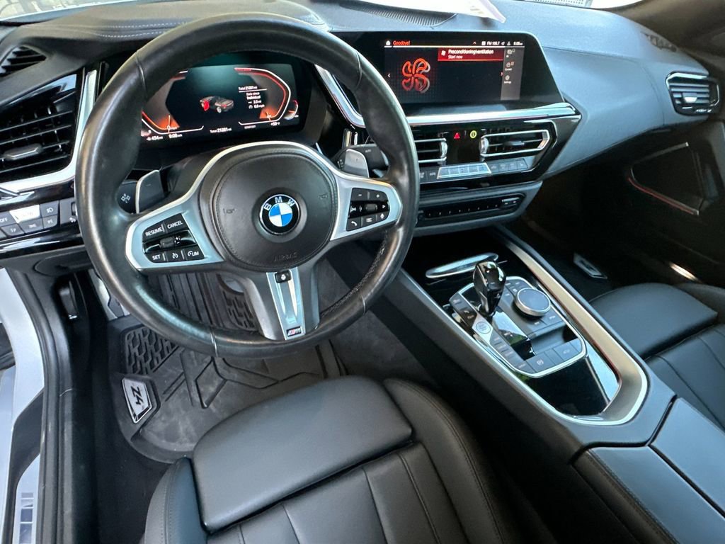 Used 2021 BMW Z4 sDrive30i w/ M Sport Package RWD image 12