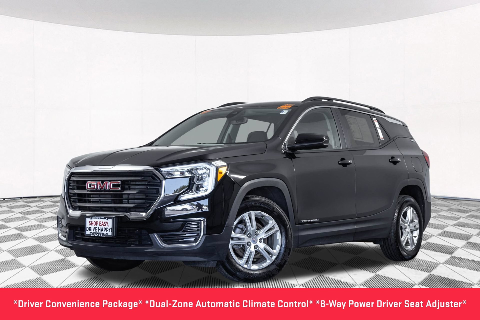 Used 2023 GMC Terrain SLE w/ Driver Convenience Package FWD image 2
