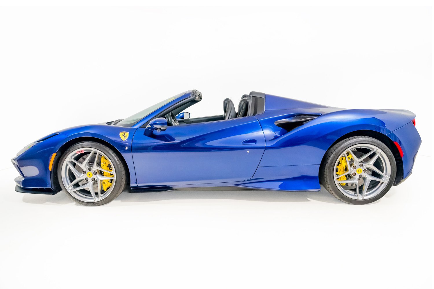 Used 2023 Ferrari F8 Tributo image 15