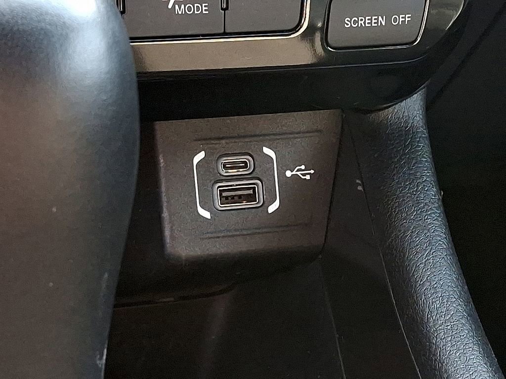 Used 2024 Jeep Compass Latitude image 24