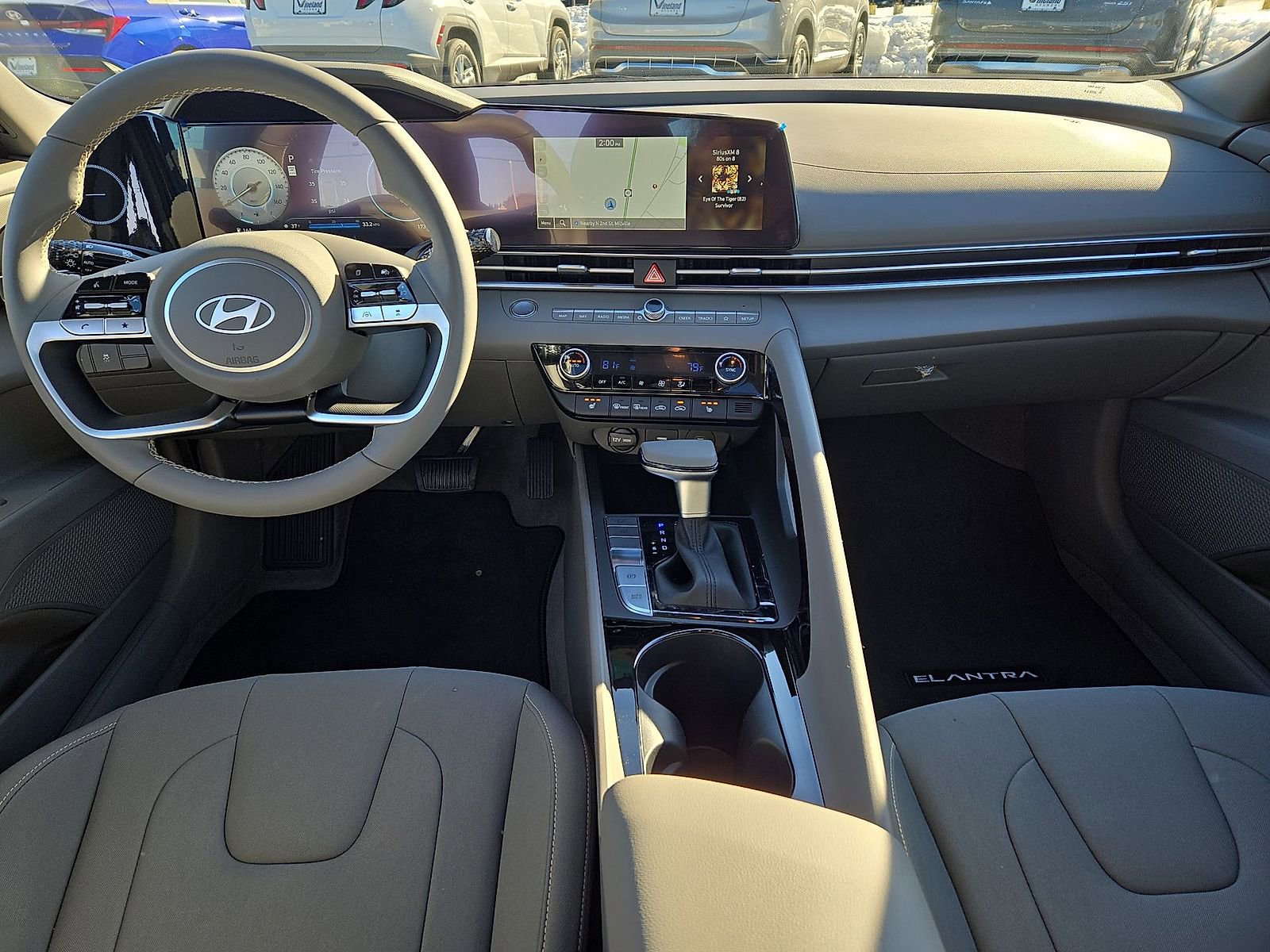 Used 2025 Hyundai Elantra SEL image 10