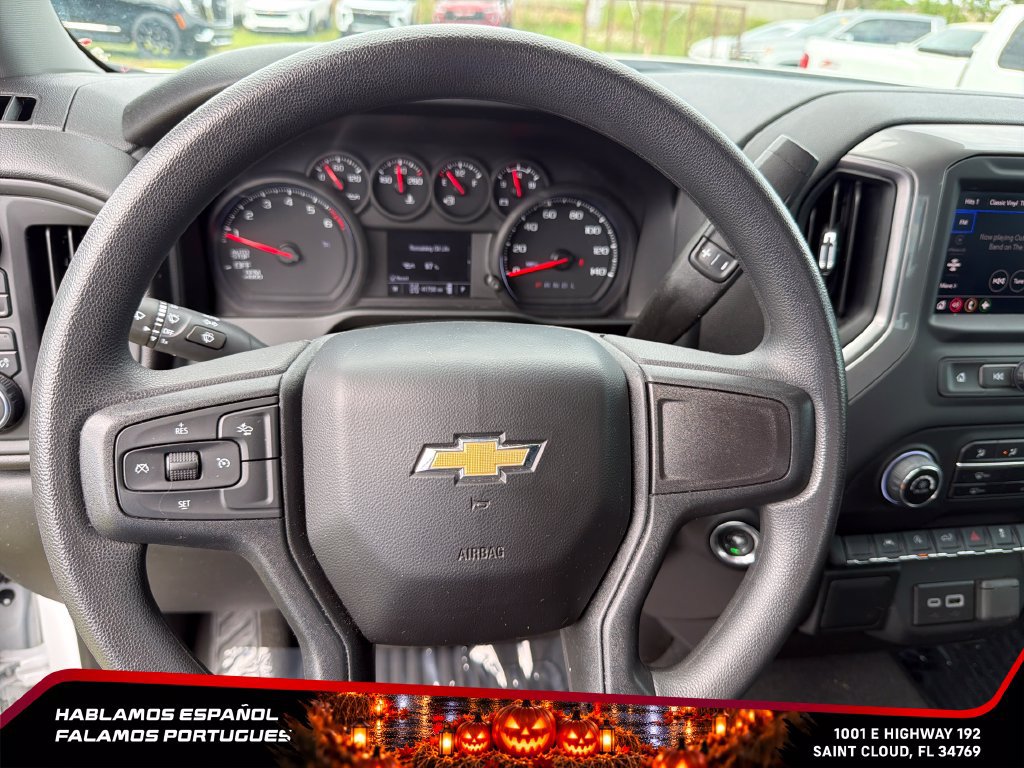 Used 2024 Chevrolet Silverado 1500 Custom AWD/4WD image 17