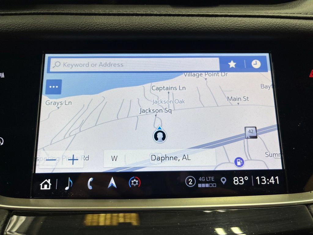 Used 2025 Cadillac XT5 Premium Luxury w/ LPO, Floor Liner Package FWD image 11