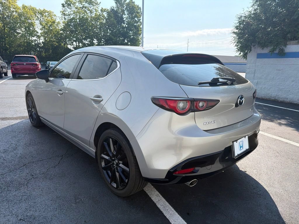 Used 2024 MAZDA MAZDA3 s FWD image 3