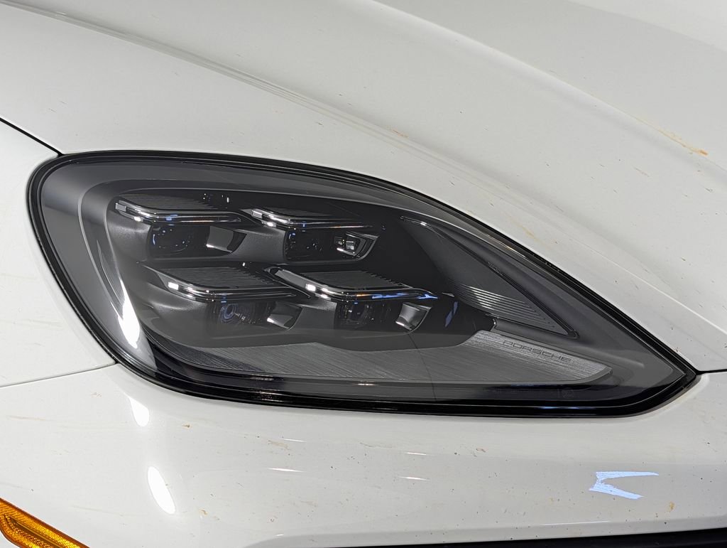 New 2026 Porsche Cayenne Coupe image 15