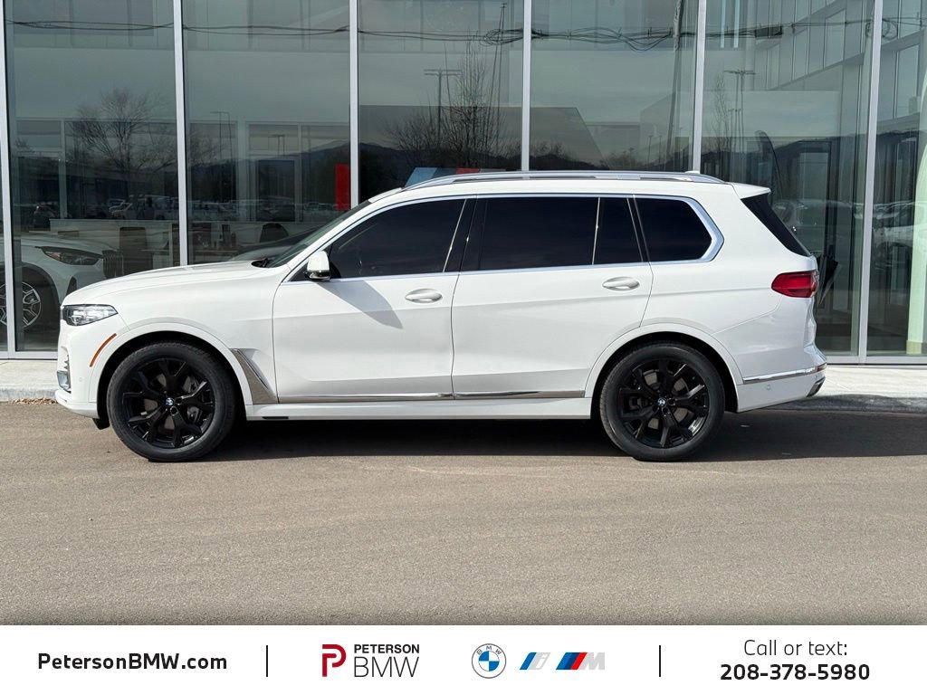 Used 2021 BMW X7 xDrive40i w/ Cold Weather Package image 2