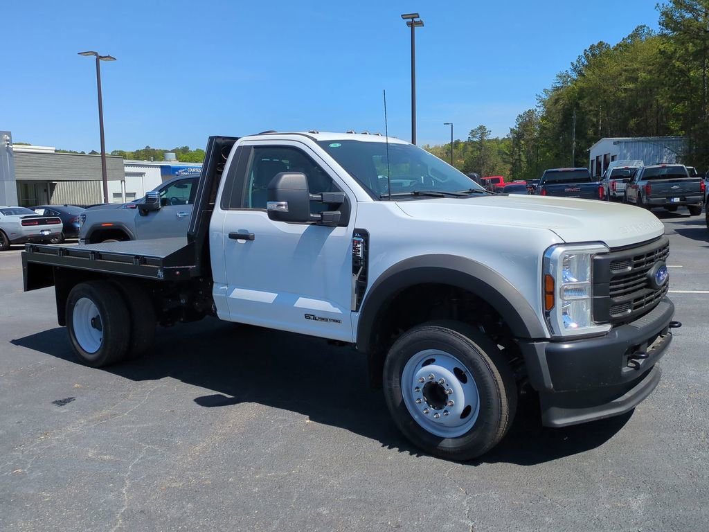 Used 2024 Ford F550 2WD Regular Cab Super Duty image 2