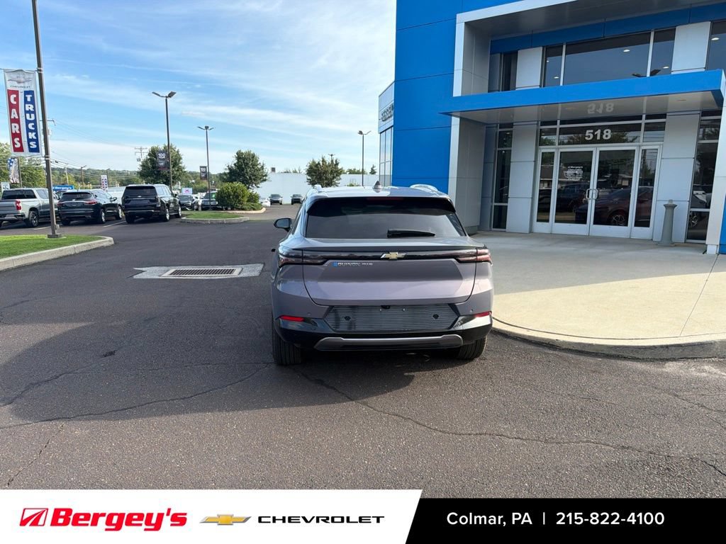 Used 2024 Chevrolet Equinox EV LT AWD/4WD image 5