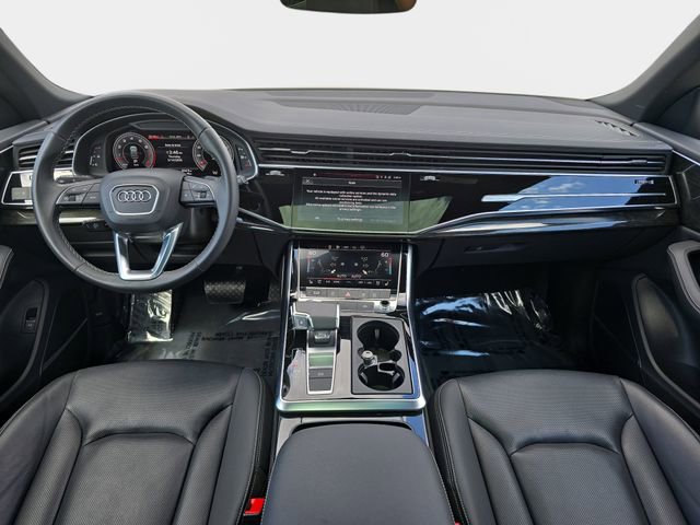 Used 2023 Audi Q8 Premium Plus w/ Premium Plus Package AWD/4WD image 10