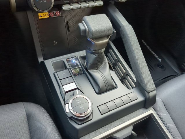 Used 2025 Toyota Tacoma SR5 image 14