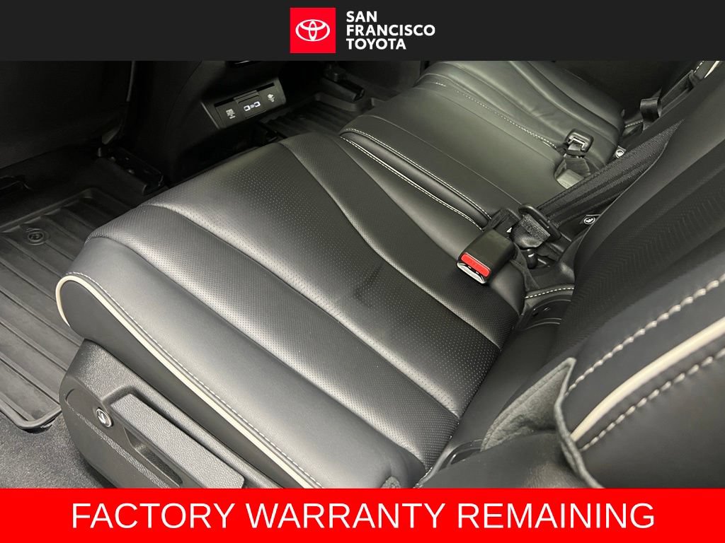 Used 2024 Acura MDX w/ Advance Package AWD/4WD image 16