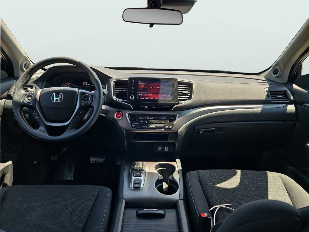Certified 2023 Honda Ridgeline Sport image 11