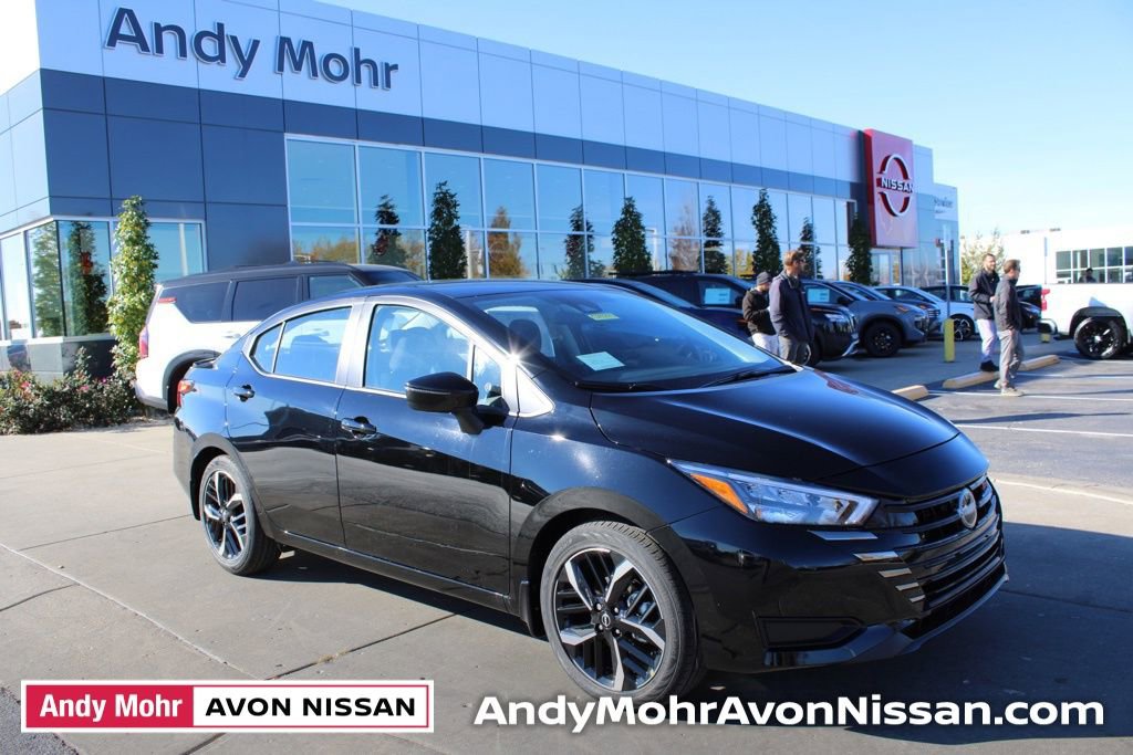 New 2025 Nissan Versa SR