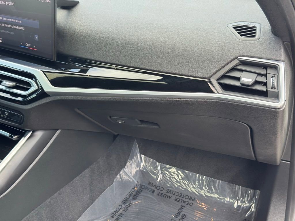 Used 2023 BMW 330i Sedan w/ Driving Assistance Package image 27