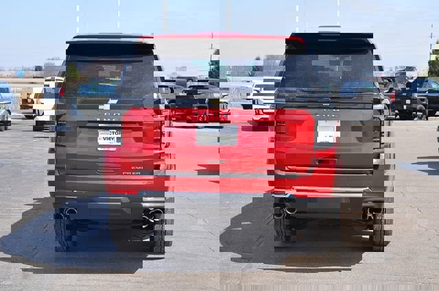 New 2026 Chevrolet Tahoe Premier w/ Sun And Tow Package image 4