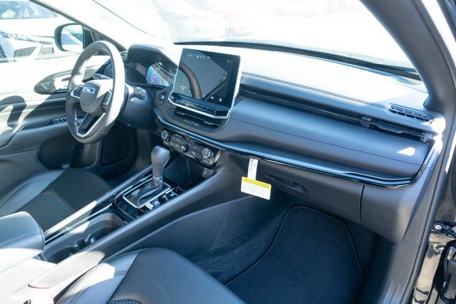 New 2026 Jeep Compass Latitude AWD/4WD image 37