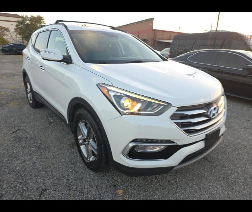 Used 2018 Hyundai Santa Fe Sport w/ 2.4L Value Package 02