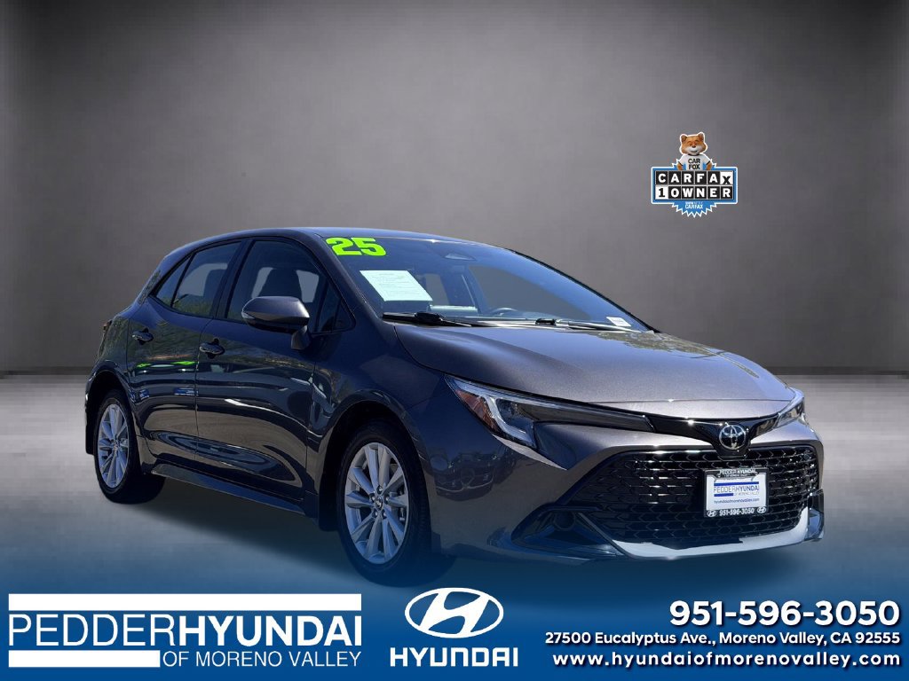 Used 2025 Toyota Corolla SE w/ SE Package FWD image 1