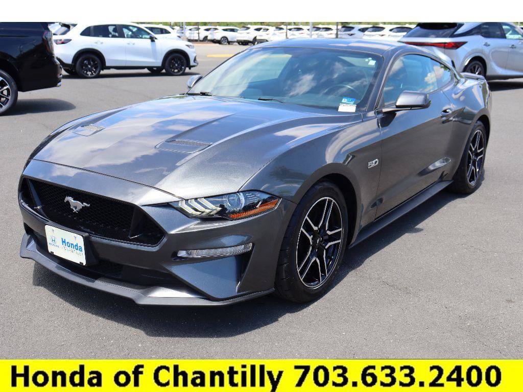 Used 2019 Ford Mustang GT RWD image 3