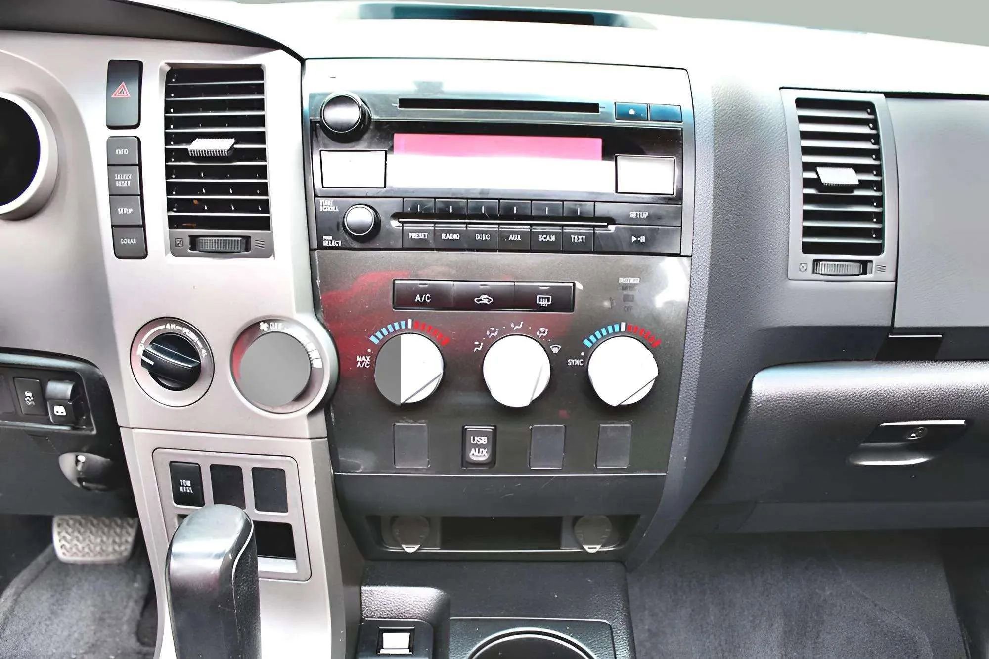 Used 2013 Toyota Tundra SR5 AWD/4WD image 26