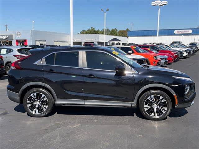 Used 2022 Mitsubishi Eclipse Cross SE FWD image 2