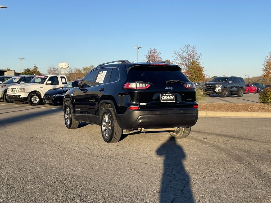 Used 2020 Jeep Cherokee Latitude Plus image 5